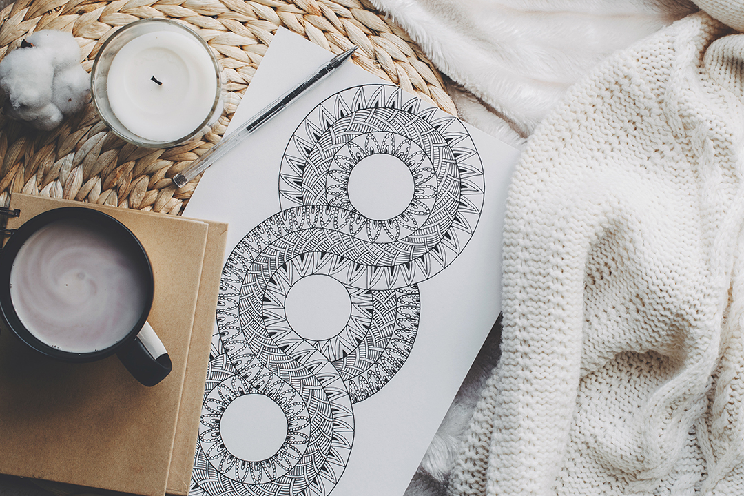 WHY YOU SHOULD GIVE HANDMADE GIFTS WHEN YOU WANT TO MAKE SOMEONE FEEL EXTRA SPECIAL